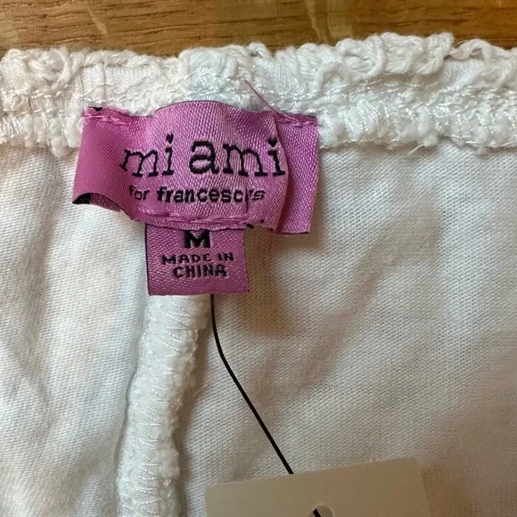 Mi Ami Crochet Ivory Shorts - Picture 2 of 3